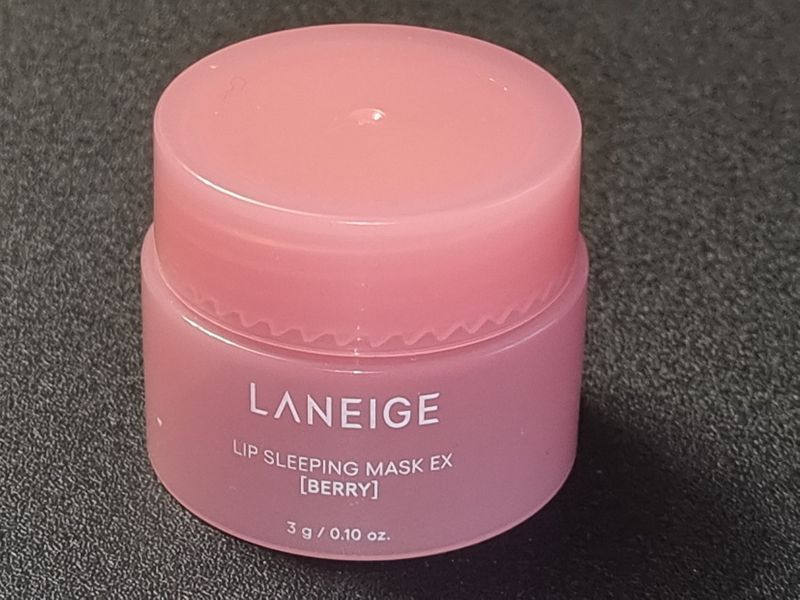 Маска нічна для губ з ягідою Laneige (Sample) Lip Sleeping Mask (Berry) 3g 8801042786929 фото